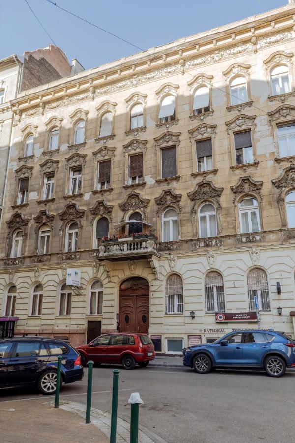 Ombre Apartment With Parking Option Budapest Ngoại thất bức ảnh